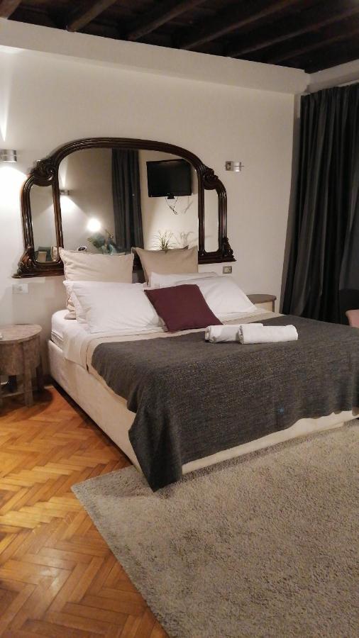 Lovely Apartments In City Centre "Third Floor, Without Elevator" Рим Екстер'єр фото
